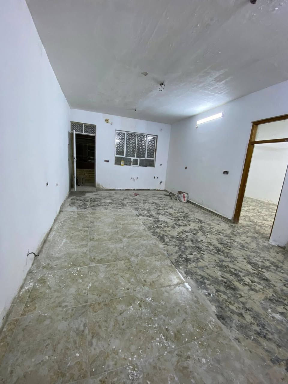 بيت للايجار بحي البساتين شارع احمد الوائلي طابق ثاني 120 متره  صاله كبيره وغرفه نوم وصحيات
الاتصال ع هذا الرقم 
***********
بيت للايجار بحي البساتين شارع احمد الوائلي طابق ثاني 120 متره  صاله كبيره وغرفه نوم وصحيات
