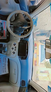 اكسنت • ٢٠١١ • حادث باب خلفي