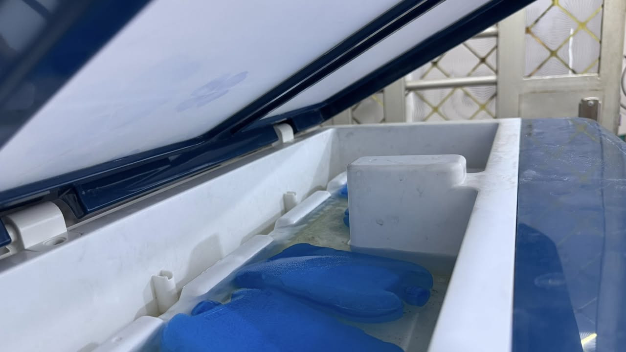 مبرد هواء LIYAAT (صحراوي) للبيع ❄️الجهاز نظيف جداً وبحالة ممتازة وشغال 100%.تبريد ممتاز مع خاصية التدوير والتحكم بالسرعات.السعر مناسب والصور واضحة أمامكم.💬 للتفاصيل والسعر واتساب ***********
