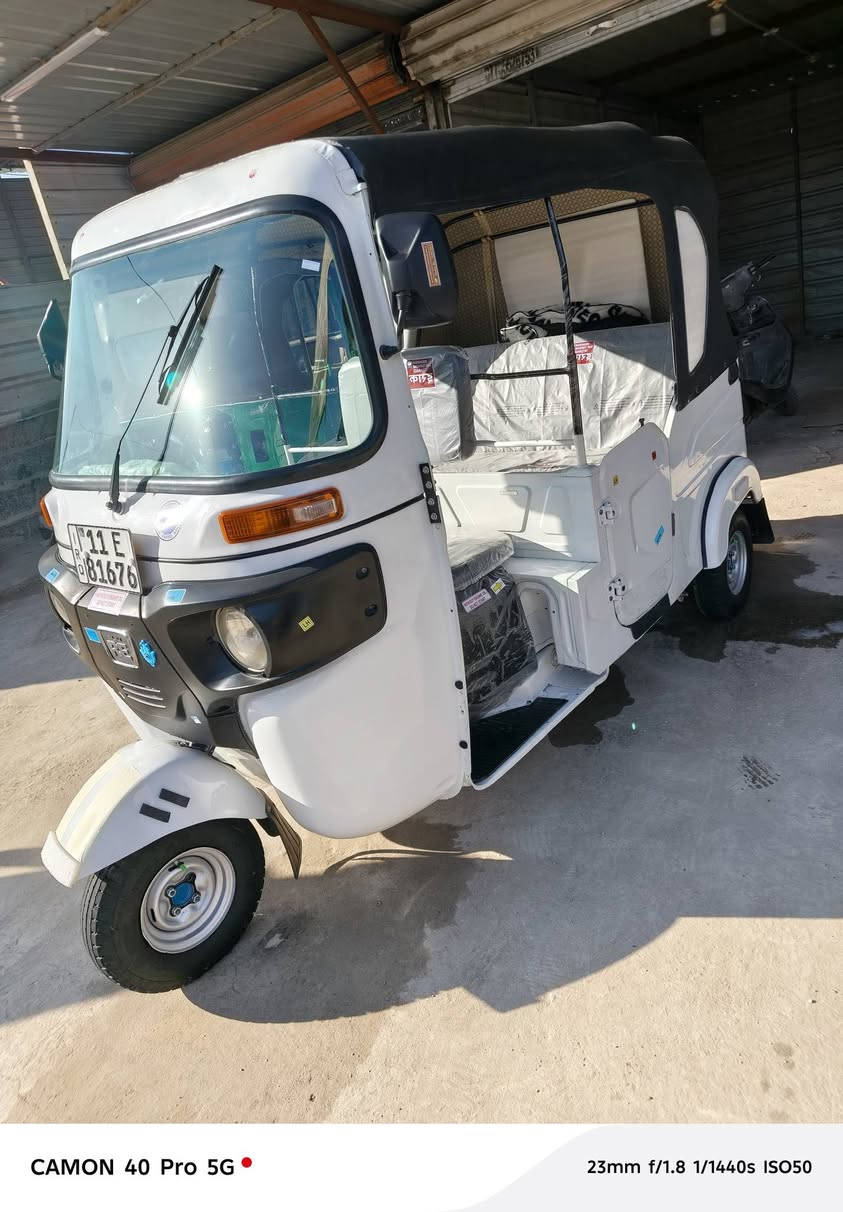 سلام عليكم تكتك لبيع 2022 تكتك كفاله عامه بعد احلا من صور مكاني بغداد العبيدي سعر عل تصل وبل خدمه ***********
