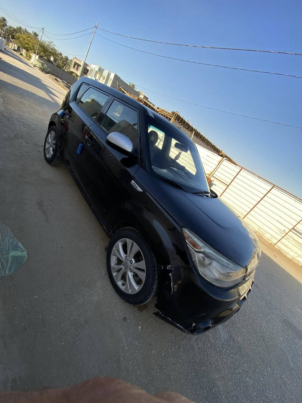 السلام عليكم كيا صول 2015للبيع ب٨٠بيه مجال قليل باسمي سياره وسنويه لل٣١ومكاني بالحله بالنيل السياره فوول مواصفات فتحتين بالقماره كشنات تدفئه تبريد حساسات شاشه جبيره كشن كهربا ٣انضمه قياده كشنات جلد فول للاخير السياره((S)بيه صبغات بالكشر ابيعلك حزام بس هيه مو حزام وكفاله كير مكينه تبريد حداديه شواصي كله مكفول ***********
