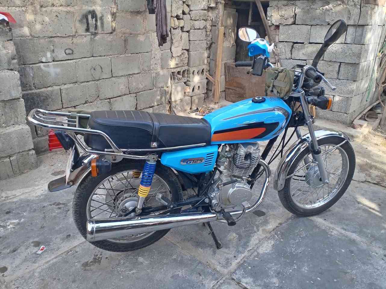 السلام عليكم عندي هاي الدراجه موديل ٢٥ أوراق بيه شكد تسوه اريد ابيعه


**إذا كنت صاحب هذا الإعلان وتريد حذفه لأي سبب، رجاءا أرسل رسالة إلى الدعم الفني**