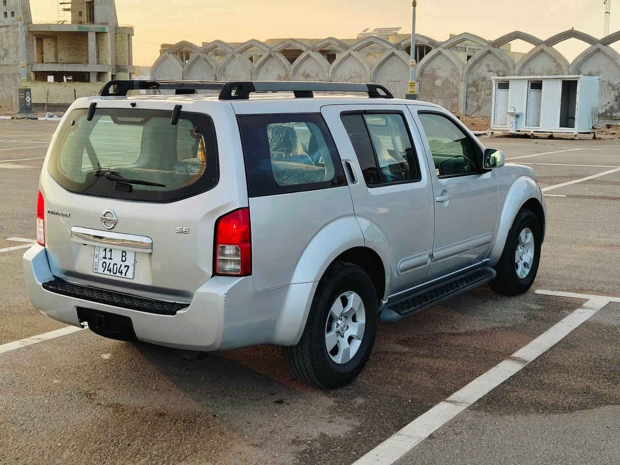 السلام عليكم نسيان موديل 2008 كفاله تبريد وتدفئه شغال
دشبول ارماده
تخم تاير جديد 
حداديه جديده 
تحكم ستيرن 
كامره خلفيه 
رقم بغداد جديد 
سنويه لغايه 2028
وبعد بيها شغلات 
سعرها 98 وبيها مجال قليل 
للتواصل 
***********
***********
