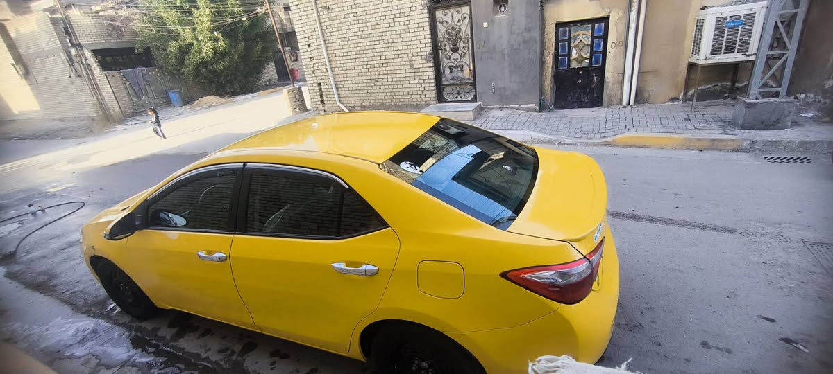 السلام عليكم كورله أمريكي 2014
بدون تبديل 
بدون ايربكات 
حادث طخه بلصندوك نفسه مصلح 
وخسم جاملغ امامي بارد بيه بلعراق
كير مكينه نعمه 
السيارة حلوه وكاعده 
السعر 128
مكاني بغداد حي اور ..ام الكبر والغزلان
*********** بغداد, العراق
