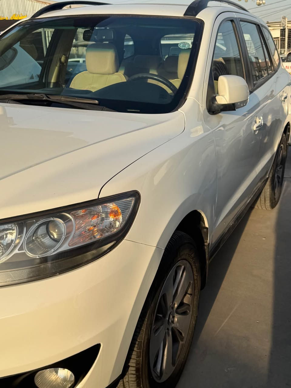 سنتافی ٢٠١٢ نیو دەرگی سبوخە بی ژۆری بی ئیرباگ دوو ساردە کوتیشی هەیە سعری ١٤٢ وەرق مەجالی هەیە ٤پستنه سيارەکە فول فولە 
رەقەم موبایل ***********

سنتافی موديل ٢٠١٢ نوس باب سبخ سعر ١٤٢ مكينه ٤ سياره فول فول ماسفات
رەقم موبایل *********** أربيل, العراق
