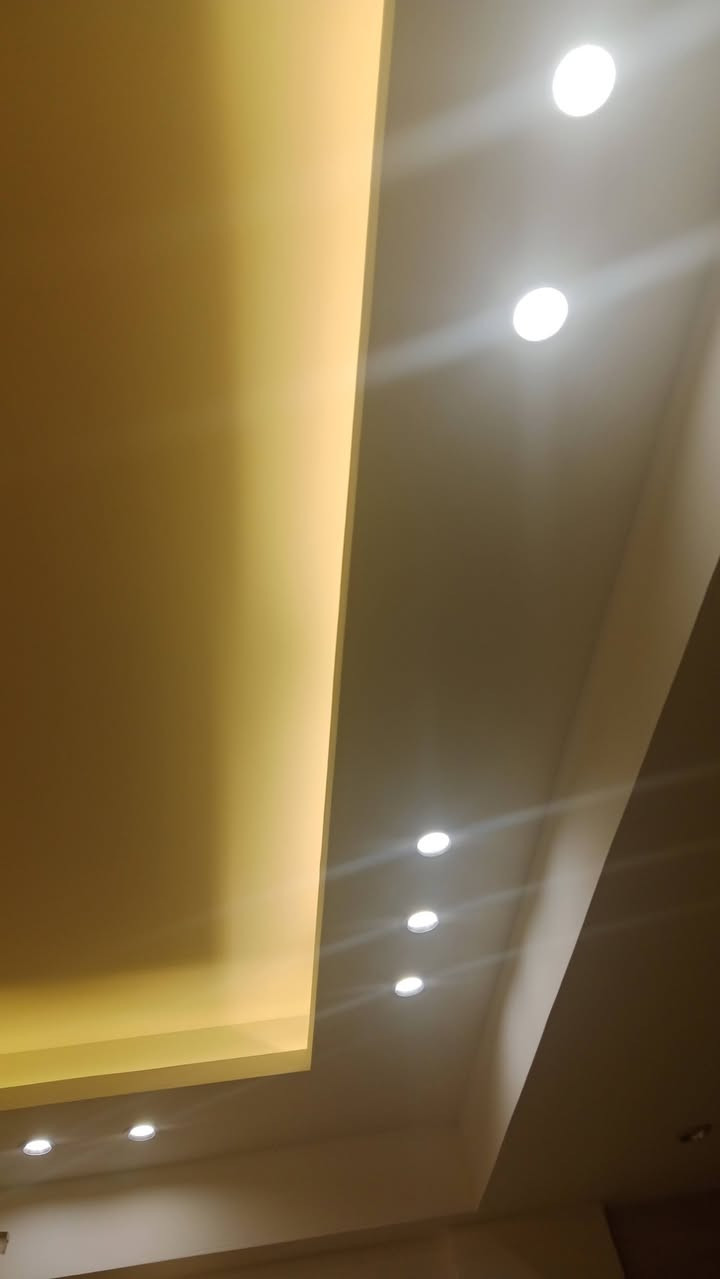 السلام عليكم 
تأسيس كهرباء ماء مجاري هاذه رقمي واتساب 
***********
