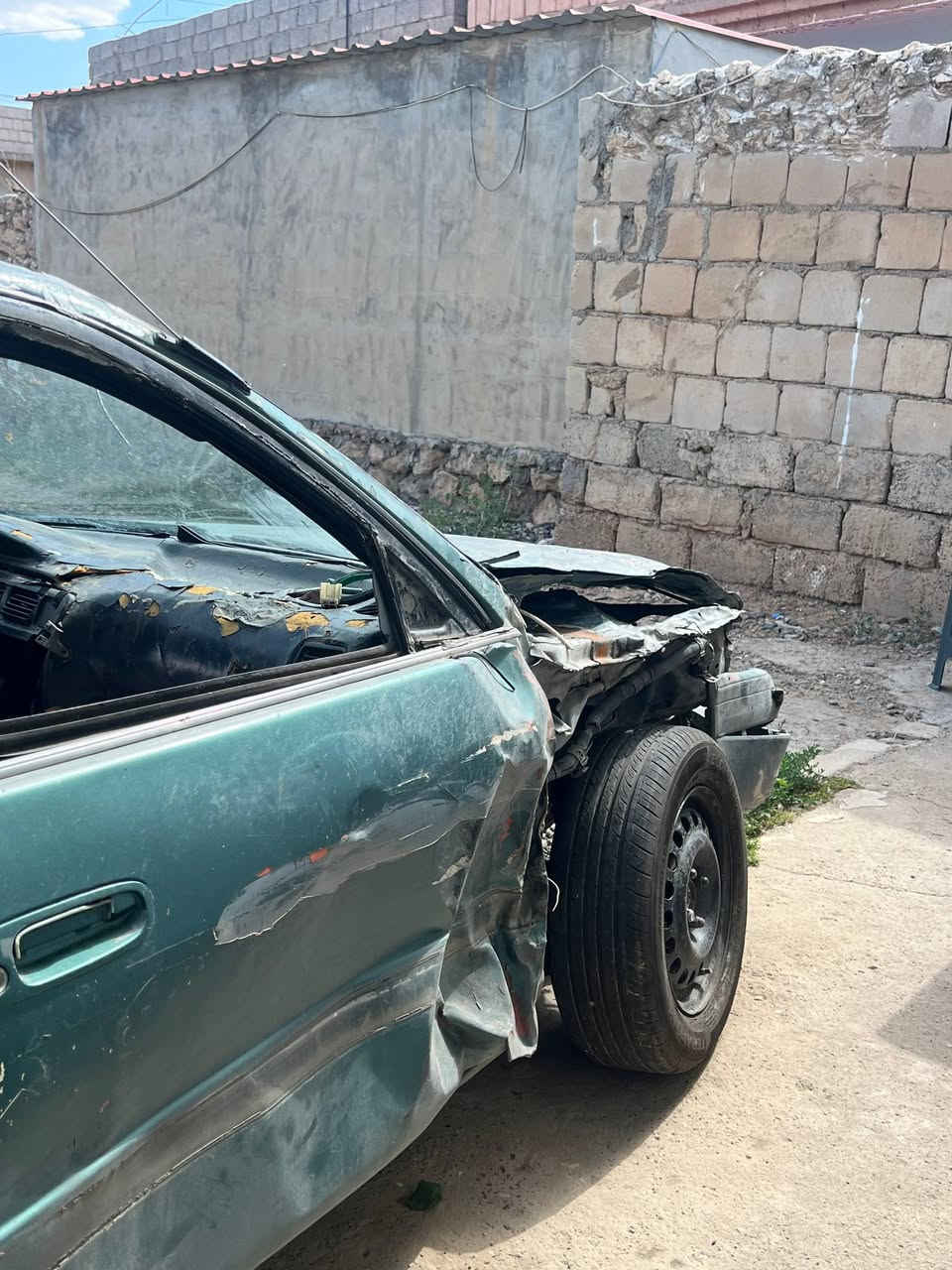 السلام عليكم كورلا سوبر حادث جاملغ نسوينة خضرة نينوى فحص تفاصيل الباقية عل خاص او اتصل عل رقم***********
