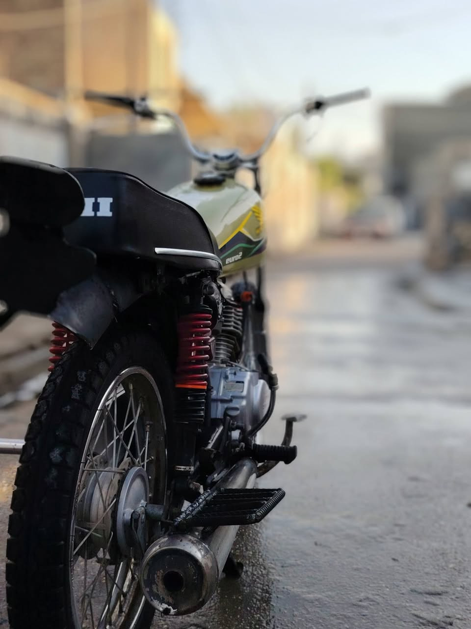 دراجه ٤كير محرك رابيدو حربي دراجه تعمير جديد فول نضافه للاتصال ***********
