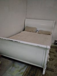 جربايه • مرتبة • سرير