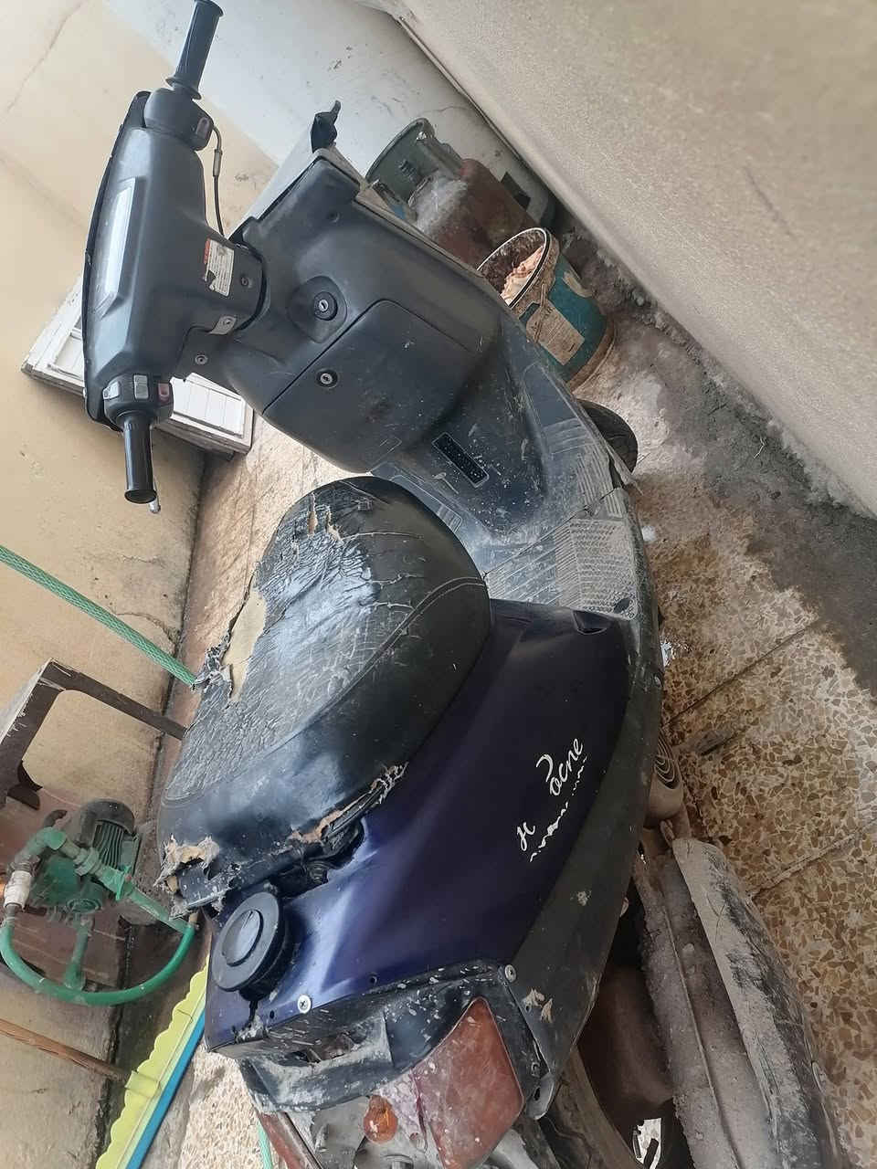 موطور بزون للبيع كلشي شقال كهرباياتو شقال سلف شقال باتري جديد سعر قفل 100
***********
***********
