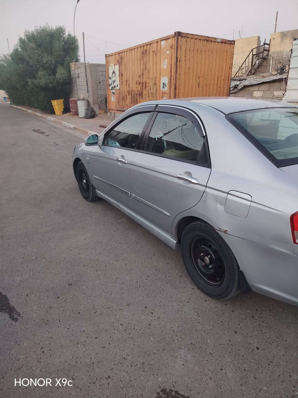 السلام عليكم
سيراتو خليجي الموديل ٢٠٠٧  مكينة ١٦٠٠ وكير مكفولات
تبريد حدايدية وتخم تاير جديدات رقم بغداد مشروع وطني بسمي مداور مباشر السياره ابلاديه قطرة صبغ مابيهه ما عدى الهلالات جاملغ السعر 78


**إذا كنت صاحب هذا الإعلان وتريد حذفه لأي سبب، رجاءا أرسل رسالة إلى الدعم الفني**
