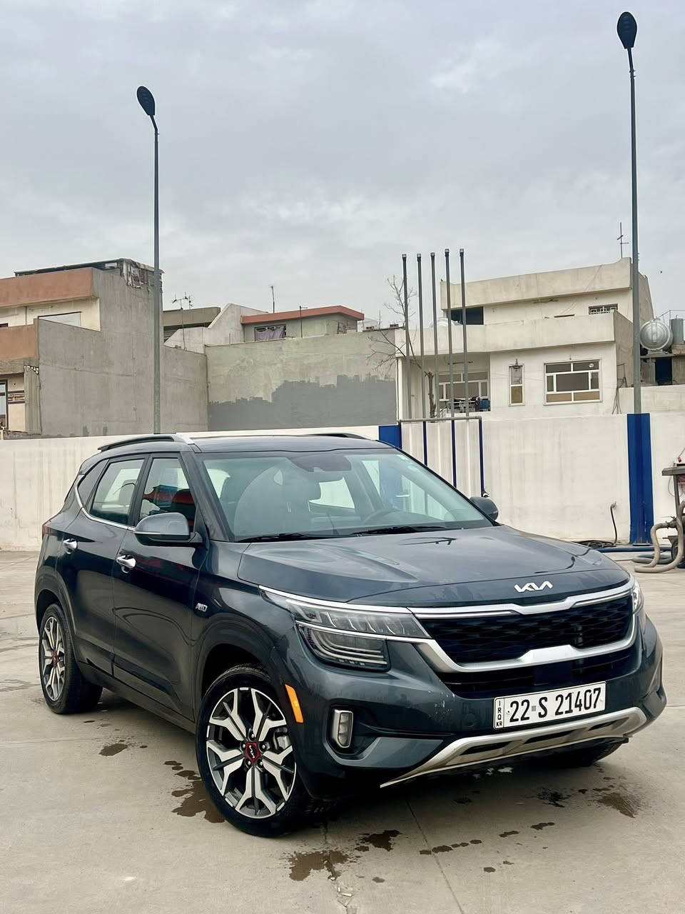 السلام عليكم
كيا سيلتوس موديل_2023

 فول مواصفات 

ماشية 11 الف 

محرك  توربو 1600sx

كشنات جلد 

كشنات تدفئة 

سيلايت

كشن كهرباء

رادار امامي 

رادار خلفي 

بجم كبس بدون دعم 

صفحة كلير امريكي + جملخ خلفي صبخ خليجي

رقم الشاسي : kndetca21p7368221

عنوان : معارض اربيل 

الرقم: ‏‪*********** 

السعر: 148$ و مجال
