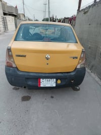 سيارة للبيع موديل 2009سعر 32 شراي يتصل 07729735118