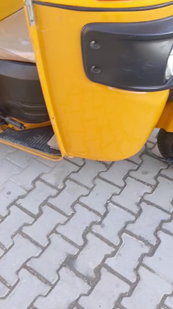 ستفسار  ***********

عنوان بغداد حي نصر 

ملاحظه  تكتك كفالفه عامه
