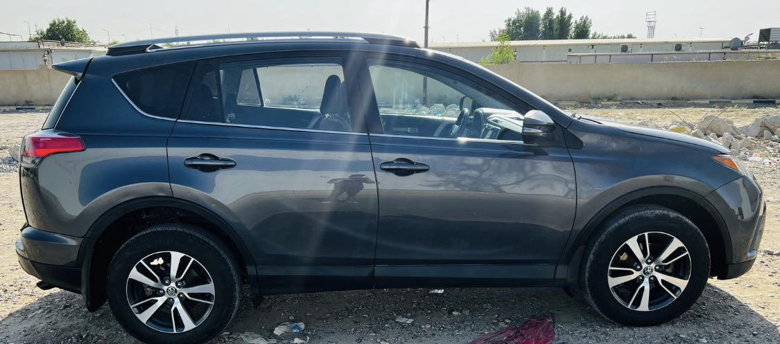 السلام عليكم

للبيع تيوتا راف4
الموديل 2018
وارد أمريكي
فول مواصفات XLE
حادثها من امريكا جاملغ وبنيد وبالعراق باب كلير وباب صبغ 
السعر 135 وبيها مجال
ما متواجد ع فيس 
بس واتساب واتصال 
***********
