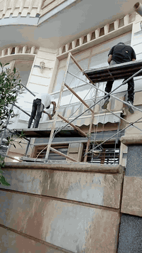 البدراني للمقاولات العامه بناء ترميم رسم الخرائط إضافة بناء عمل مجاري وماء درجه اولى     ((إنشاء*تنفيذ *إشراف *تحوير وتغيير واجهة وخارطة الدار القديم ورفع مستواه عن الشارع))جميع أنواع التغليف أرضي +جداري+واجهات مرمر وسيراميك بكوادر  عمل درجة أولى 

وتس آب( ***********) بشراف وتنفيذ مباشرمن قبل المقاول ابوهيثم ***********
