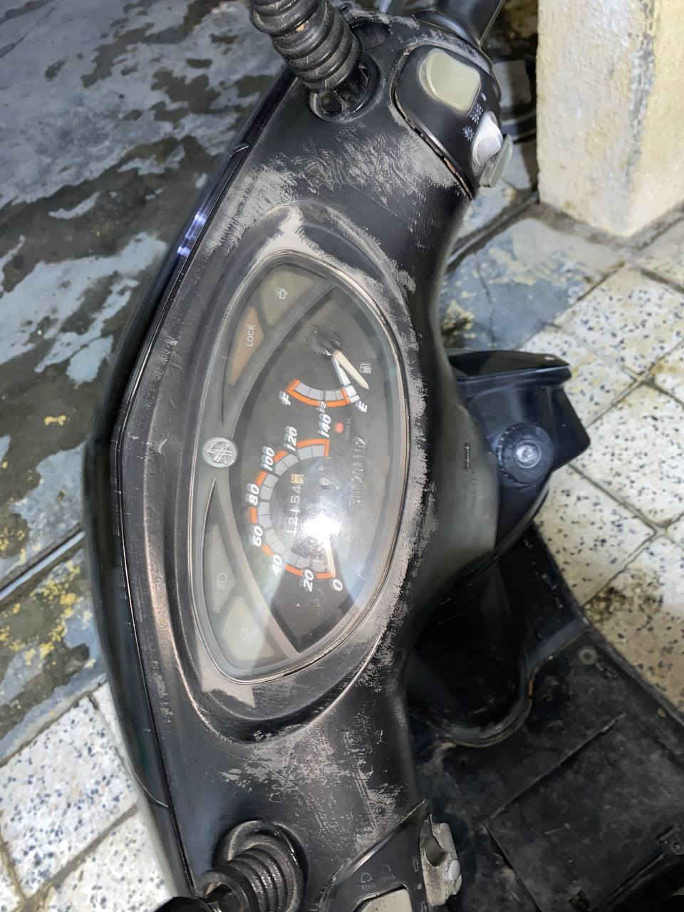 السلام عليكم دراجه ماكس 140 جديده الله شاهد مكينه بلادي مامفتوح الدراجه مختمه كله بلاده فقط مبدل كابريتر تجاري الدراجه بيه، معدل حلو النضافه حلوه شادله هورن سياره نكره سلف كهربائيات كله شغاله
المكان بغداد الشعب
السعر 450
***********  فقط واتساب ماسنجر لتخابر ع شريحه
