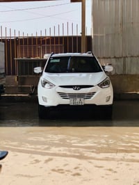 توكسان للبيع موديل ١٥ خليحي مصبوغه عام السعر ١٠٠ ورقه تفاصيل ٠٧٧٣٥٣٠١٧...
