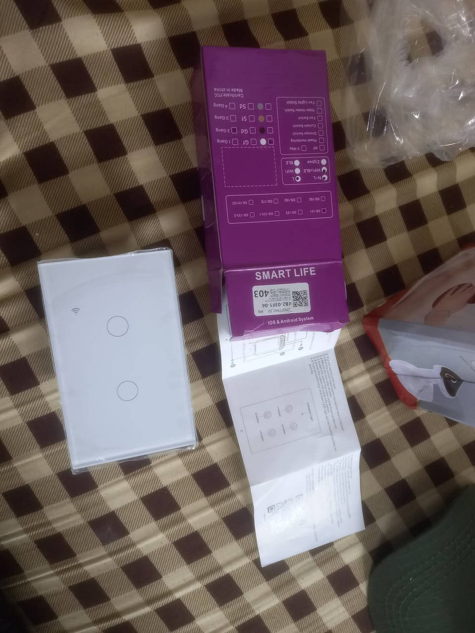 بلك اسويج اسمرك لمس ويربط عل تلفوان
متوفر ٦ قطع منوو ادفع سعر


**إذا كنت صاحب هذا الإعلان وتريد حذفه لأي سبب، رجاءا أرسل رسالة إلى الدعم الفني**