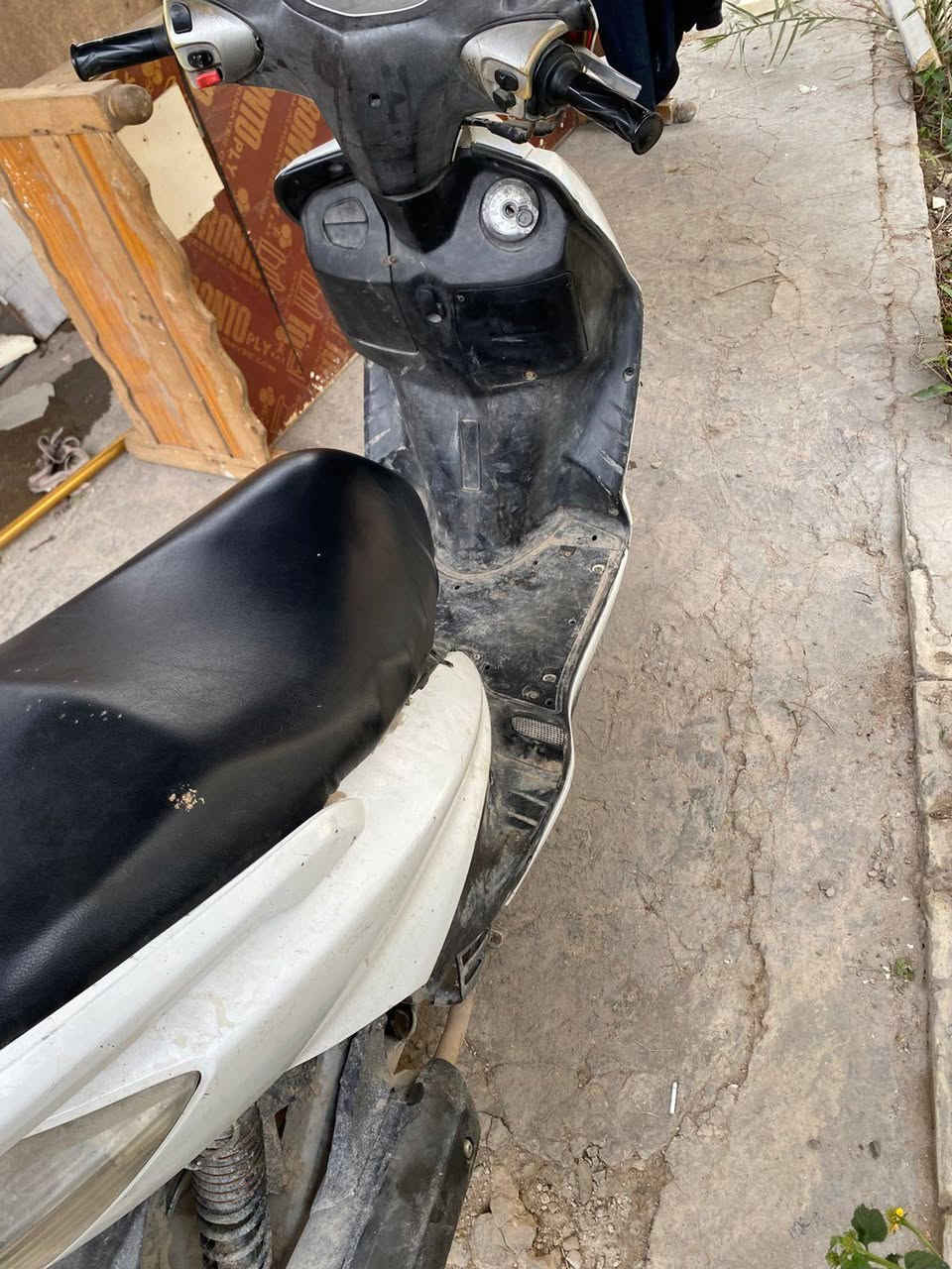 السلام عليكم درجه سكنس نثيه لبيع  ***********
