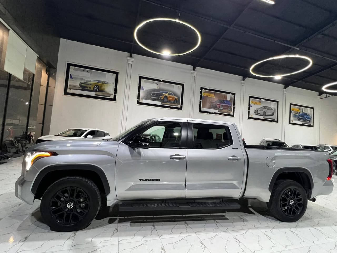 تندارا
موديل 2023
مواصفات لمتيد فول فول
سيارا رقم اربيل
فورويل
خمس كامرات
پانو راما
شاشا كبير
رقم شاصي موجود عل منشور
بي هويا مواصفات 
عنوان اربيل

سعر 320
***********
***********4
