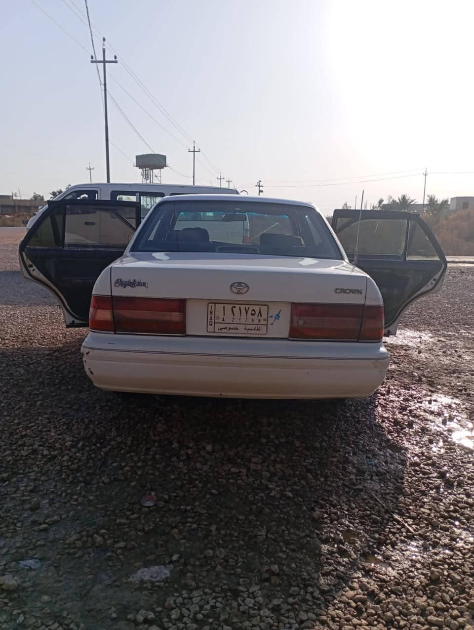 سلام عليكم  سيارة للبيع  مديل 98السنوية بسمي 
مكفولة من الكص  السيارة   السعر 90 او بيهة مجال  
*********** المكان نجف مشخاب
