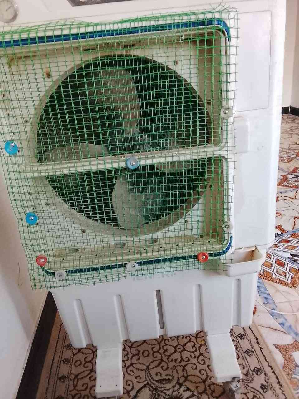 سلام عليكم مبرده البيع نضيه كلش شغله وتربم سرعه كله شغال السعر ٧٥الدونيه ناحية نفر ***********
