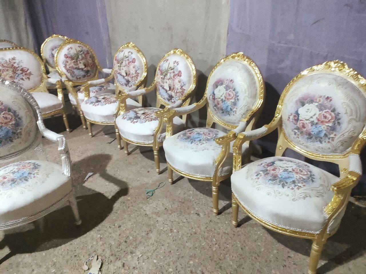 ✨ صالون تحفة بجد
خشب زان أبيض بالكامل 🤍
قماش هايبر بوكيهات راقي
دهانات قشرة ذهب دوكو ✨
سفنجات وحشو كارينا لراحة وثبات
شغل تقيل وتشطيب يفتح النفس 👌
للتفاصيل ابعتلنا رسالة وهرد عليك فورًا 😊


**إذا كنت صاحب هذا الإعلان وتريد حذفه لأي سبب، رجاءا أرسل رسالة إلى الدعم الفني**