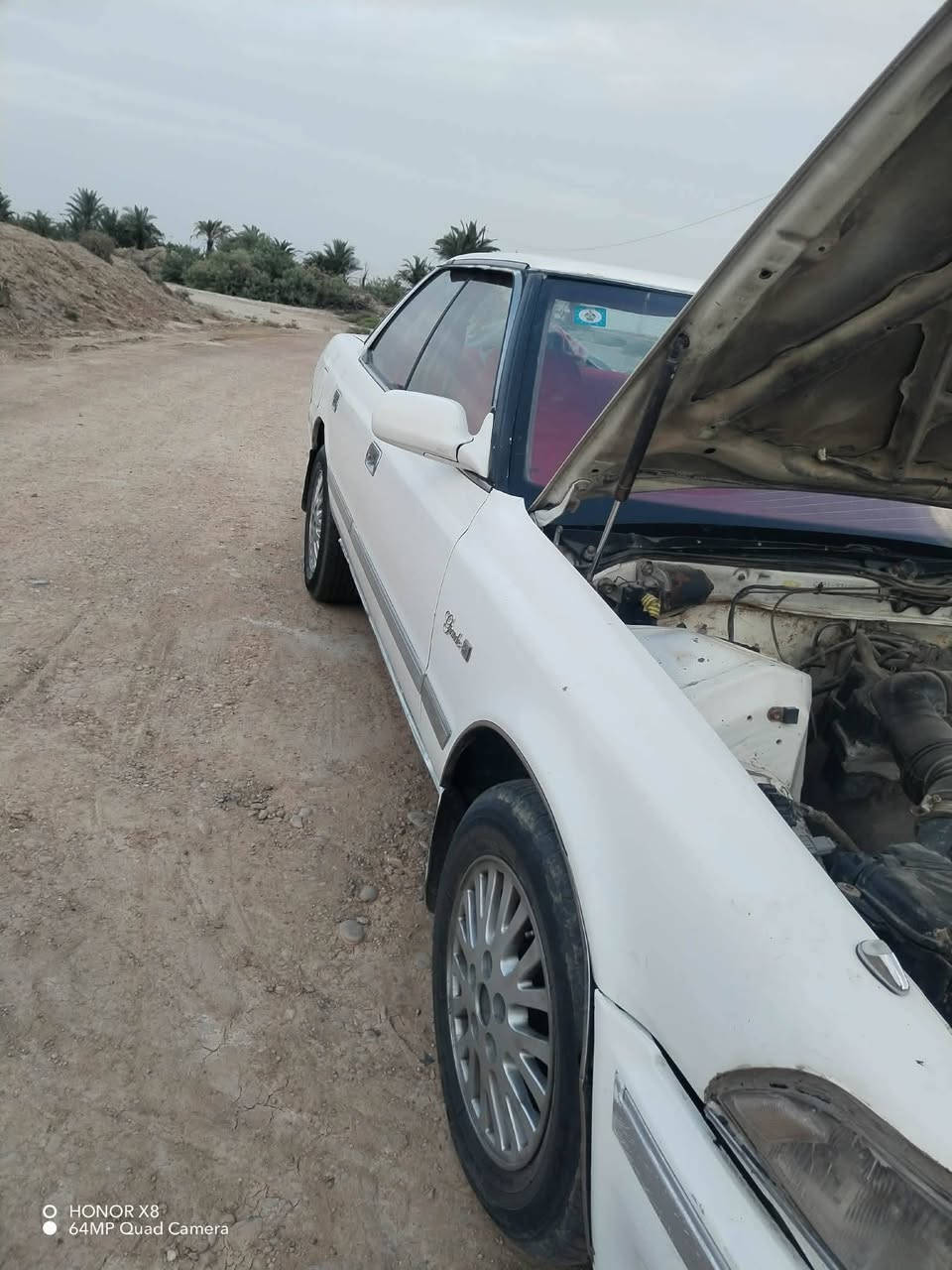 مارك 92 مسطرة
مكفوله من العيب الشرعي والكصه ونقل الجثة سيارة نضيفه مثل ما بالصورة رقم أنكليزي سنويتها لل 31  محركها ففتي 3000 مابيها نقص
السعر 42 وبيها مجال قليل
للتواصل
***********

