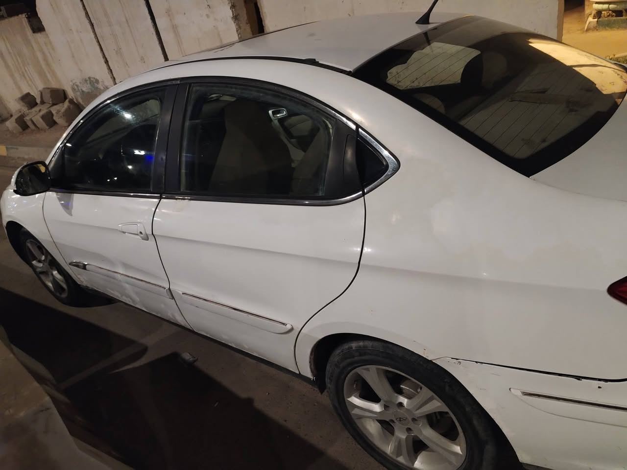 شيري 2013 كير ومحرك ونجي ياباني 35 ورقه وبيها مجال ***********
9647830418837+
