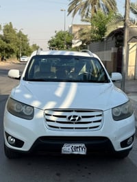 سنتافيه مديل 2011 تحويل مباشر السياره مكفوله والسونار موجود بي التفاصي...