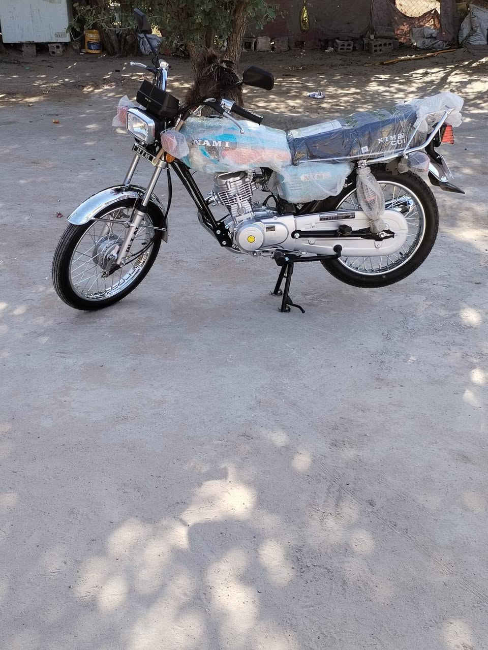 سلام عليكم دراجه نامه متياز  موديل
2027 شبه نامه 3 حروف زيرو سعر 800
مكان طريق كربلاء نجف عامود 685 
رقم الهاتف ***********
