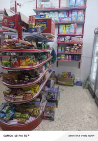 أسواق للبيع • ٥ عارضات عمودية • ضمان سنة عشتار