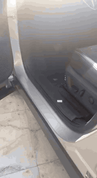 أرضيات أوتلاندر ٧ راكب فقط بدون صندوق بلاستك درجة أولى مع كاربت تغطي دوسات
كاربت ماروني رصاصي اسود

سعر تخم ١٠٠ مع توصيل قطع اخيرة

واتس إب فقط 
***********

اتصال 
***********
