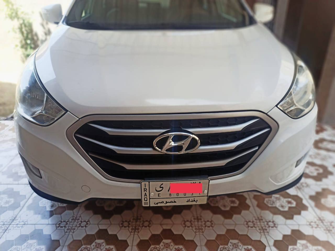 السلام عليكم توسان خليجي  للبيع 2013 رقم بغداد بأسمي محرك 2000 دوش سياره جديده السونار مرفق مع الصور العنوان فلوجه السعر 143مجال قليل الاستفسار 
*********** واتساب 
***********
