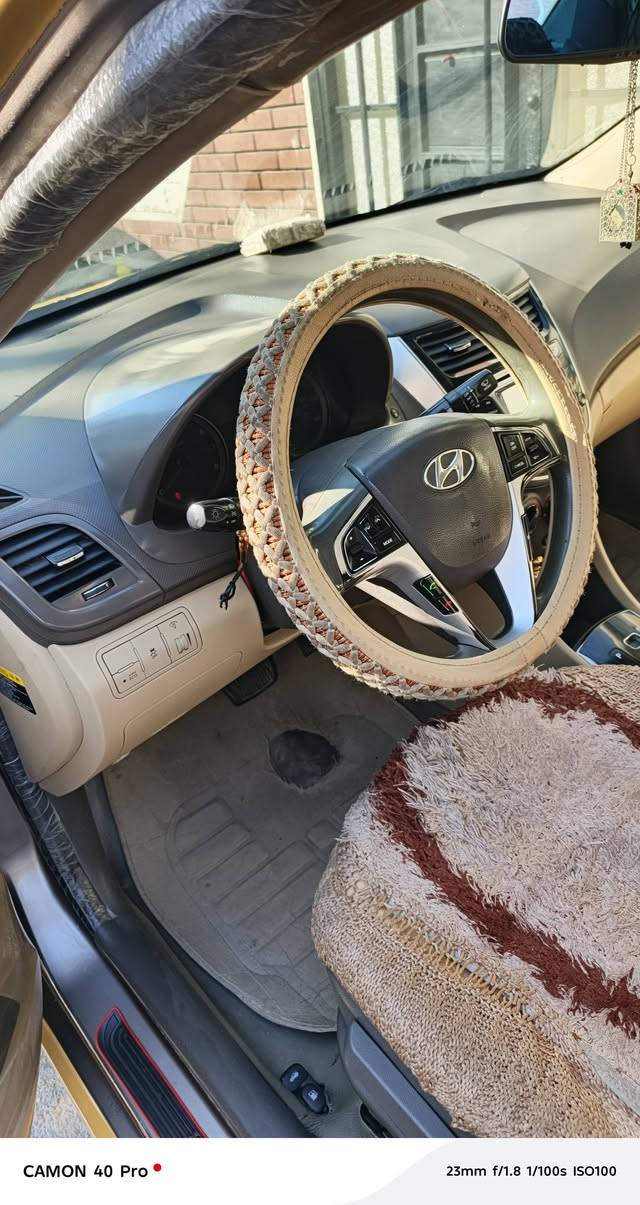 سلام عليكم سياره اكسنت موديل 2012 امريكي حادثه جاملغ وصندوق من امريكا هذا حادثها سياره نضيفه خير من الله مكاني بغداد رايدهاا ب 78 وبيها مجال قليل حك جيه ممتوجد عل فيس هذا رقمي ***********
