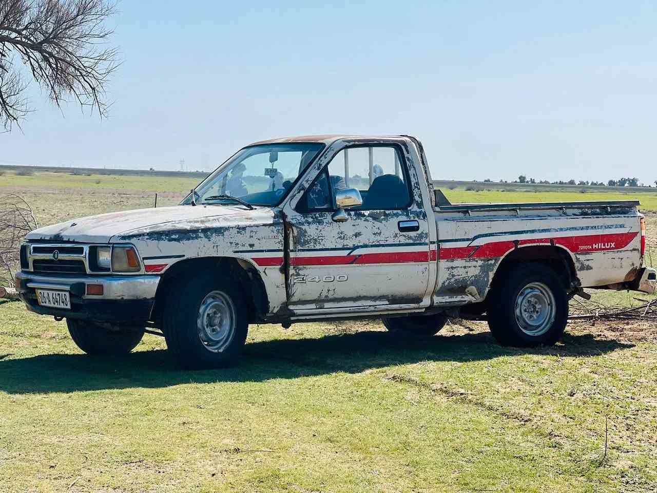 اللبيع 90 صلاح الدين نكليزي بدون صبغ بلادي شرط محرك كير اكسل ***********
