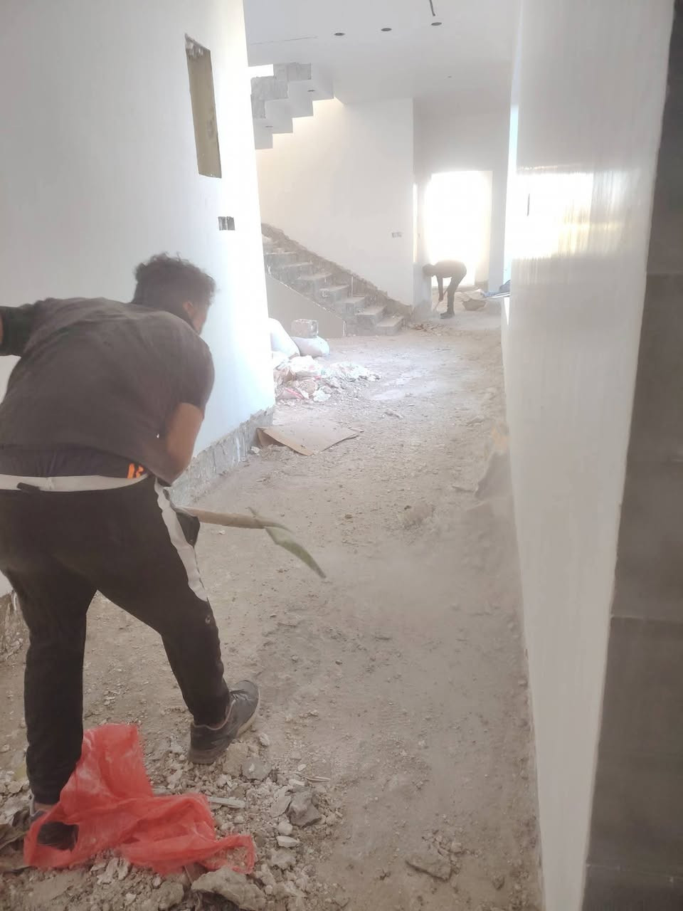 السلام عليكم يوجد كاد العمل تنظيف تصعيد تفليش ما عليك بس الانتساب بالرقم تجيك سياره الى البيت ومعداتنا جاهزه شغلنا ليلون نهارا***********
