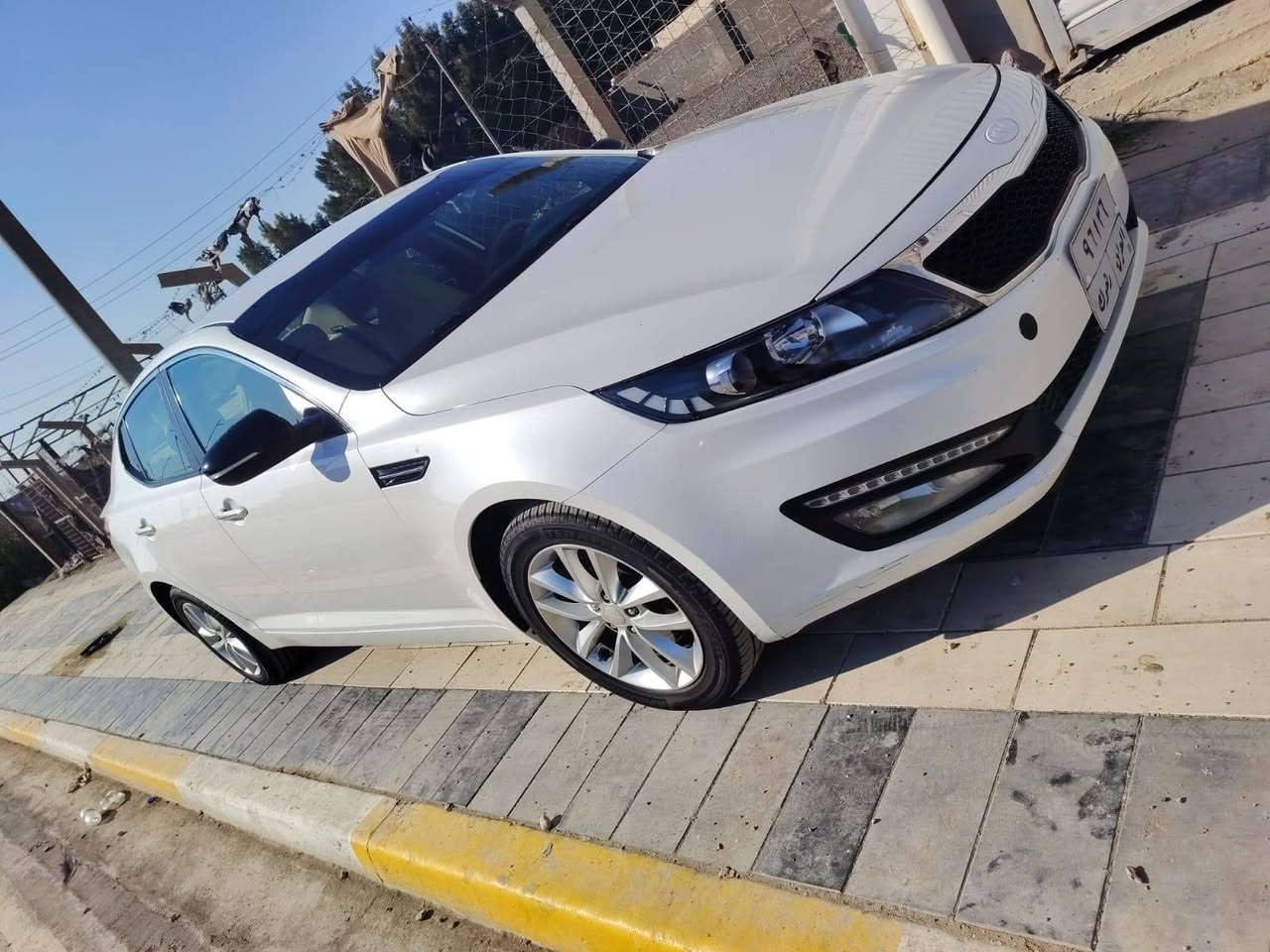 السلام عليكم للبيع كيا اوبتيما ٢٠١٣ رقم شمالي تحويل او وكاله سياره حيل نضيفه جاهزه للخير مكفول كفاله عامه مكان سياره واسط السعر ١٣٨ بيه مجال ***********
