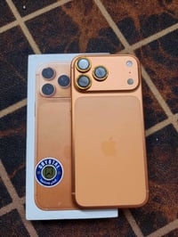 لبيع ما مستخدم  ايفون 17 برو ماكس لون برتقالي شريحه كترونيه ذاكره 256 ...