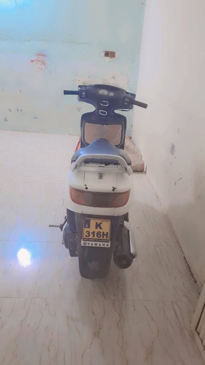 فراشه للبيع مكان بل قاسم شوفت عينك نضيفه عوزها بس باتري رايدها 300اوبيها مجال قليل حك الجيه *********** تصل واني خادم
