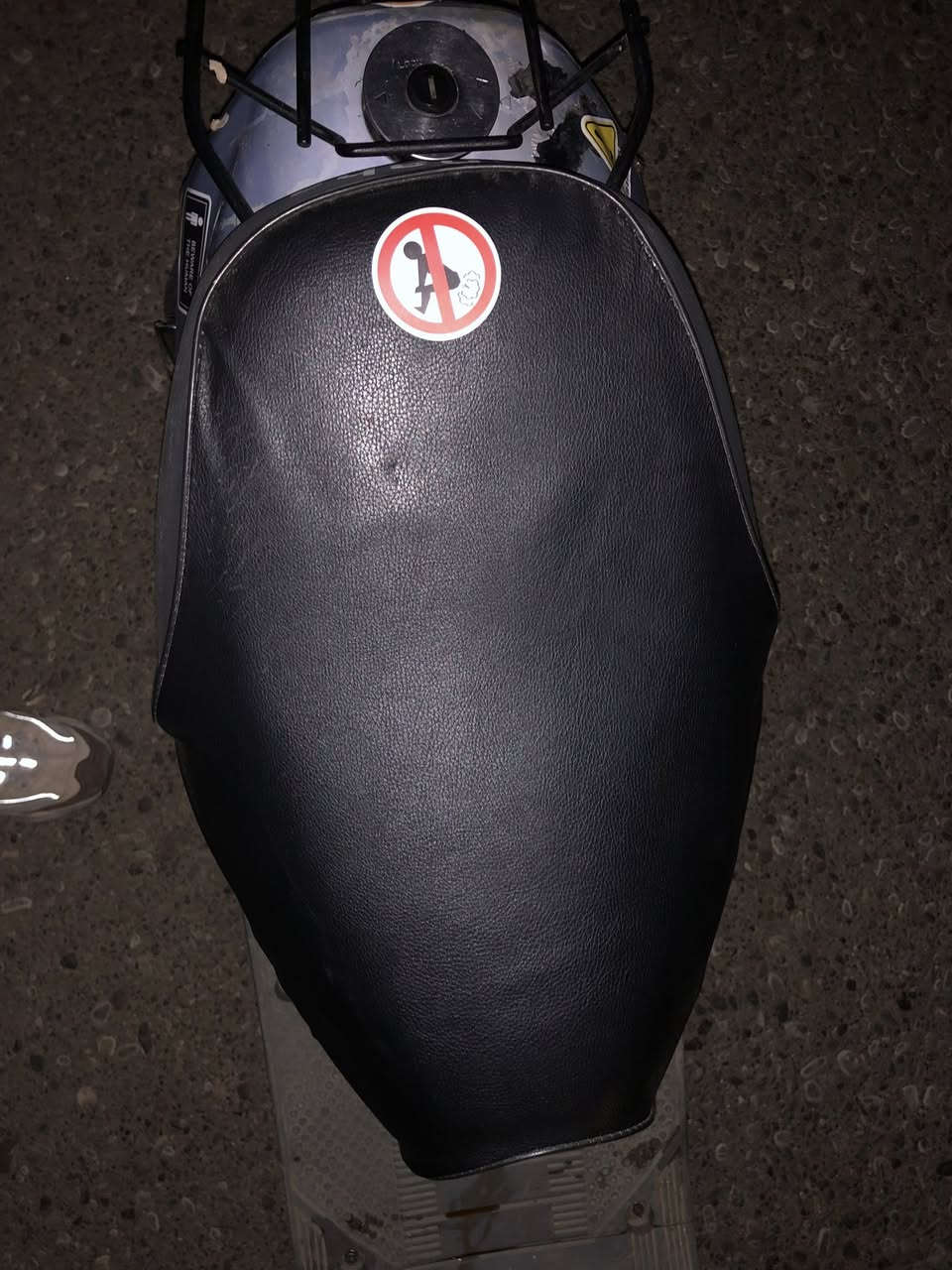 سلام عليكم ياماها للبيع صفر زيرو زيرو زيرو مكينه لوك بل نايلون بعدها رمبه 4 ايام من نازله سعر خاص اتصال فقط موجود و واتساب لحد يجي خاص‬ ‭0772 354 9808‬

