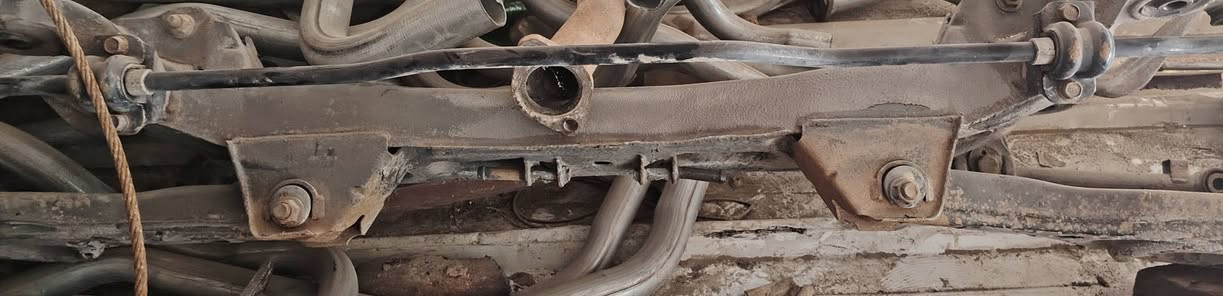 السلام عليكم
عربانه مال سوناتا ٩ او ١٠ امريكي، و اويل بم مسعودي مال ٢٤٠٠ ع الشغل للبيع بدلته وطلع مو منه الصوج *********** مكاني بغداد
