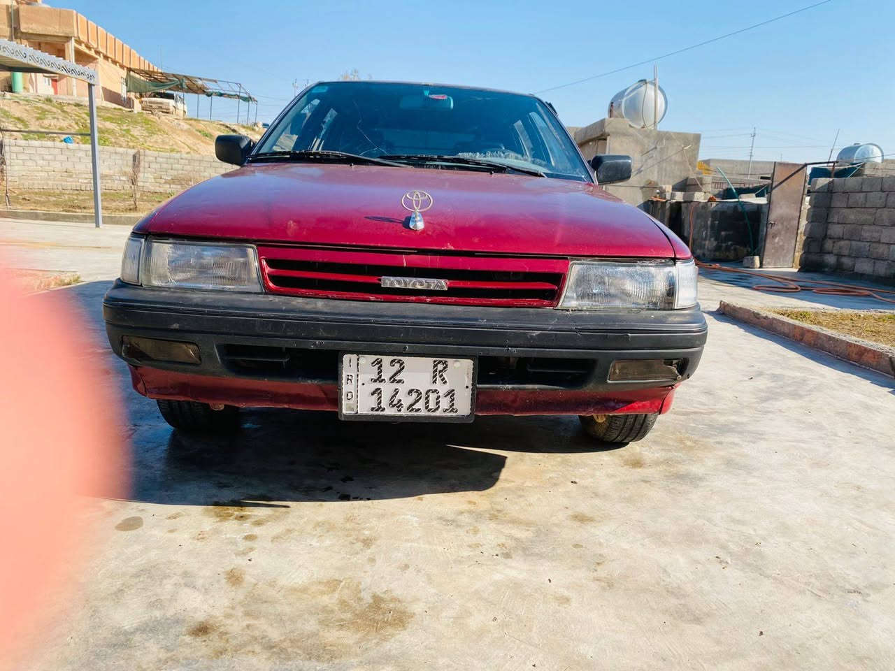 اسلام عليكم كارينا ٩١ رقم دولي نينوى باسمي شرط الوكالة والتحويل السياره شرط محرك وكير تبريد عايزو غاز تدفه نار صبغ مكانات صبغ مكانات غليله جماليه بدون دعم تايرات جديده صدر خلفي ولا أمامي نضيف السياره جاهزه من كلشي سعر ٣٥ وبيها مجال *********** خابر وتدلل
