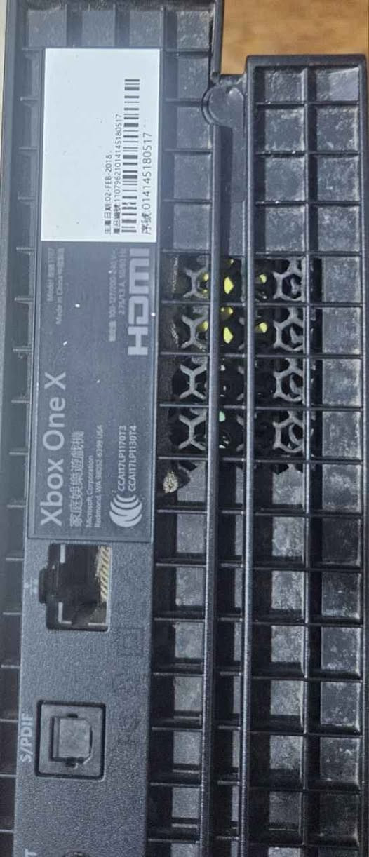 توصيل مجاني

جهاز xbox one x مطابق مع الكرتون جهاز نضيف جدا مع جويستك اصلي و كيبل التشغيل كامل ملحقات ويحتوي على العاب مملوكة بل جهاز معروضة + كولر خاص بل جهاز + بطارية للجويستك 
سعر الجهاز 230 النجف, العراق


**إذا كنت صاحب هذا الإعلان وتريد حذفه لأي سبب، رجاءا أرسل رسالة إلى الدعم الفني**