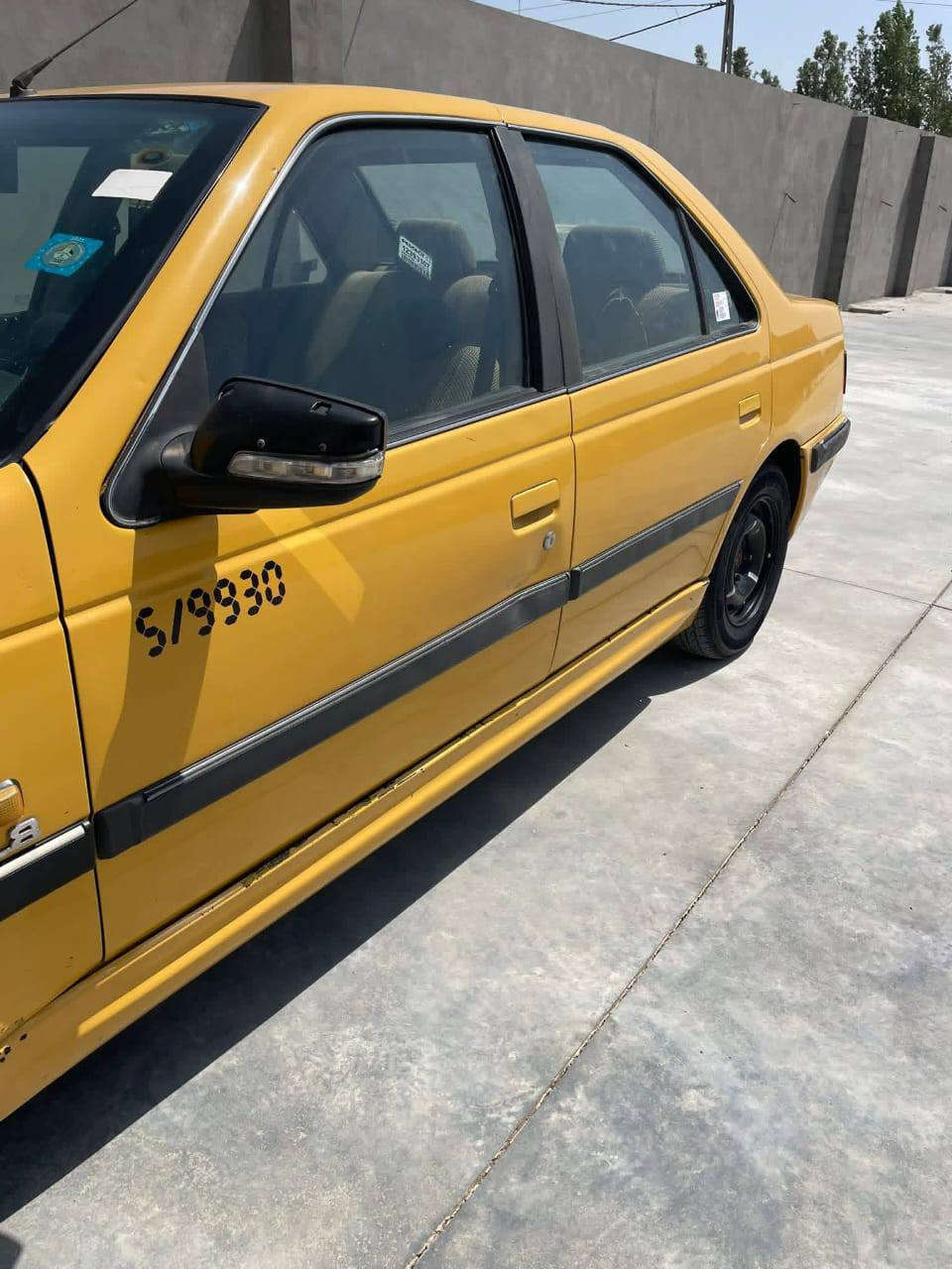 السلام عليكم
بيجو بارص موديل 15
بيها ظربه بل خشم
 صدر جديد فقط بيه مشط ستير
محرك محور بساتم ياباني
السياره كلش نضيفه
تبريد خير من الله
تخم تاير نضيف
السعر 41 ورقة وبيها مجال بسيط
عنواني بغداد 
‏‪***********‬‏
