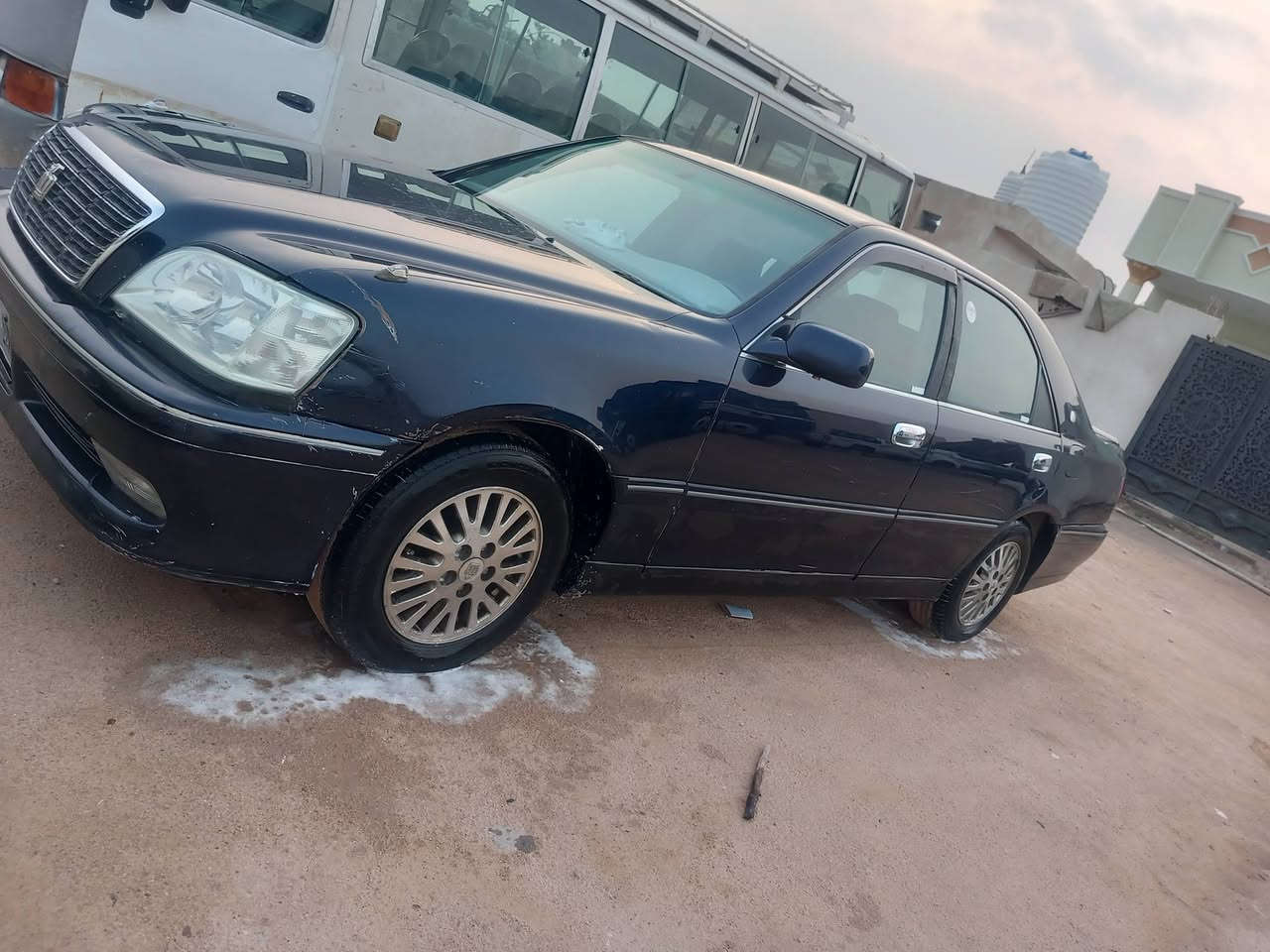 السلام عليكم للبيع جنون معلايه موديل 2004 السياره جاهزه من كلشي تخم تايرات محرك كير حداديه كله جديد الرقم نجف مكفوله كص ونقل جثه اوضربه السعر 75 اوبيه مجال العنوان البصره الزبير الاستفسار علا الرقم *********** مكلف بل نشر
