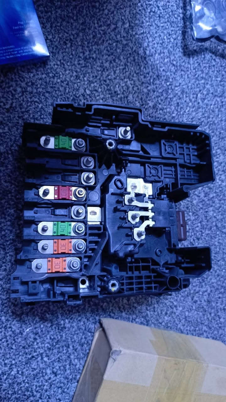 غراض بيجو كله جديد بل كارتون


**إذا كنت صاحب هذا الإعلان وتريد حذفه لأي سبب، رجاءا أرسل رسالة إلى الدعم الفني**