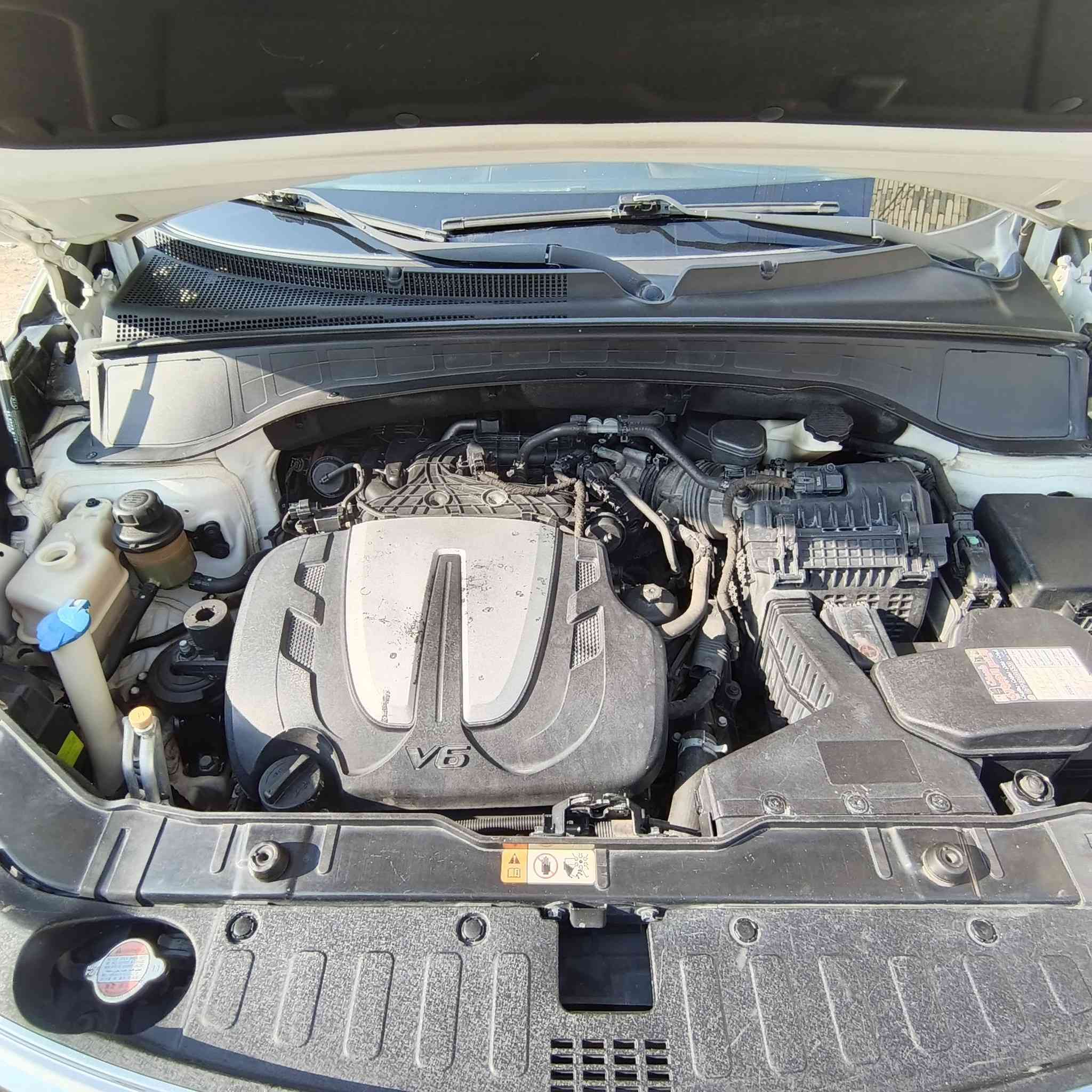 السلام عليكم
سورنتو موديل 2014

مكفولة كفالة عامه 

هـ :***********

***********
