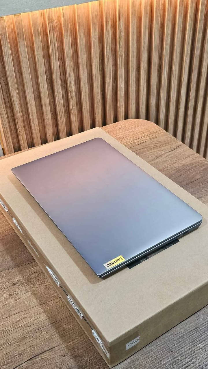 لينوفو
كور i5 الجيل 11
حجم الشاشة 15.6
رام 20  كيكا
هارد 512 GB SSD
الشاشة لمس
النظافة شرط اخو الجديد وعل الفحص
السعر ثابت 470 الف بغداد, العراق


**إذا كنت صاحب هذا الإعلان وتريد حذفه لأي سبب، رجاءا أرسل رسالة إلى الدعم الفني**